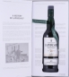 Preview: Laphroaig 30 Years The Ian Hunter Story Book 1: The Unique Character Islay Single Malt Scotch Whisky 46,7%