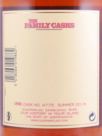 Glenfarclas 1986 32 Years The Family Casks Refill Sherry Butt Cask No. 4775 Highland Single Malt Scotch Whisky 47.7%