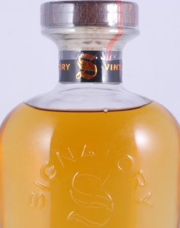 Ayrshire/Ladyburn 1975 36 Years Bourbon Barrel No. 3416 Signatory Vintage Lowland Single Malt Scotch Whisky 44.1%