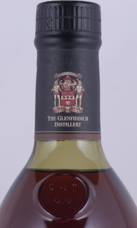 Glenfiddich 1975 34 Years European Oak Sherry Butt Cask No. 22000 Rare Collection Speyside Single Malt Scotch Whisky 54.3%