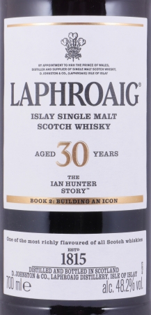 Laphroaig 30 Years The Ian Hunter Story Book 2: Building an Icon Islay Single Malt Scotch Whisky 48.2%