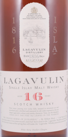 Lagavulin 16 Years White Horse Distillers Golden Letters Islay Single Malt Scotch Whisky 43.0%