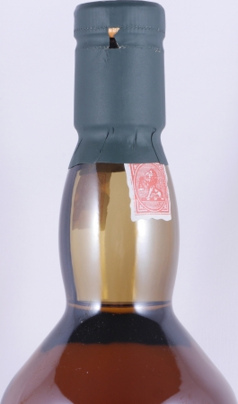 Lagavulin 1977 25 Years Limited Special Release 2002 Islay Single Malt Scotch Whisky Cask Strength 57,2%