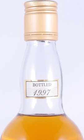 Glenugie 1967 30 Years Gordon und MacPhail Connoisseurs Choice Gold Screw Cap Highland Single Malt Scotch Whisky 40,0%
