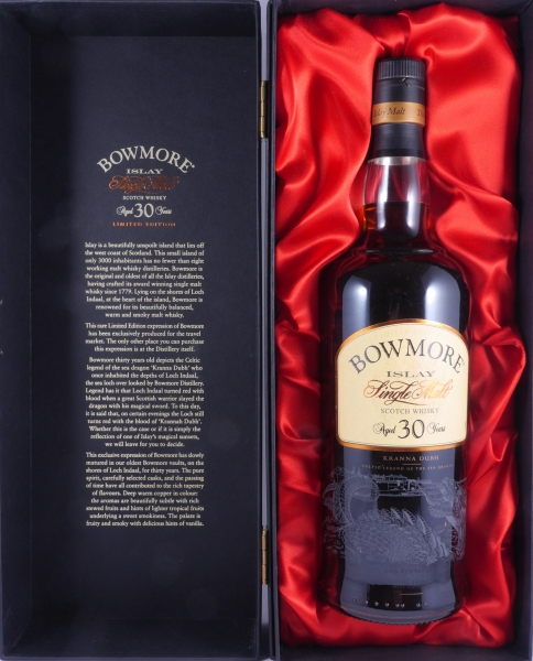 Bowmore 30 Years Kranna Dubh Celtic Legends of the Sea Dragon