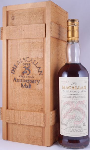 Macallan 1958/1959 25 Years The Anniversary Malt Special Bottling of Unblended Highland Single Malt Scotch Whisky 43.0%