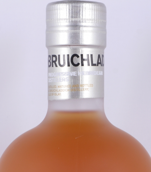 Bruichladdich 1992 23 Years Fresh Bourbon Cask No. 12/210 048 Micro-Provenance Islay Single Malt Scotch Whisky 52,0%