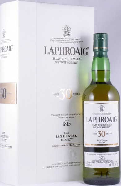 Laphroaig 30 Years The Ian Hunter Story Book 1: The Unique Character Islay Single Malt Scotch Whisky 46,7%