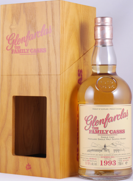 Glenfarclas 1993 28 Years The Family Casks 4th Fill Sherry Butt Cask No. 4669 Highland Single Malt Scotch Whisky 57.6%
