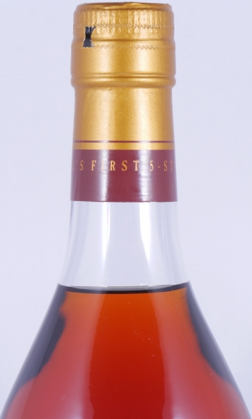 A.H. Hirsch Reserve 1974 16 Years Gold Foil Straight Bourbon Whiskey 45.8%