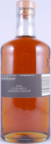 Highland Park 22 Years Specially Private Bottling for the Hotel Waldhaus am See Orkney Islands Single Malt Scotch Whisky 46.0%